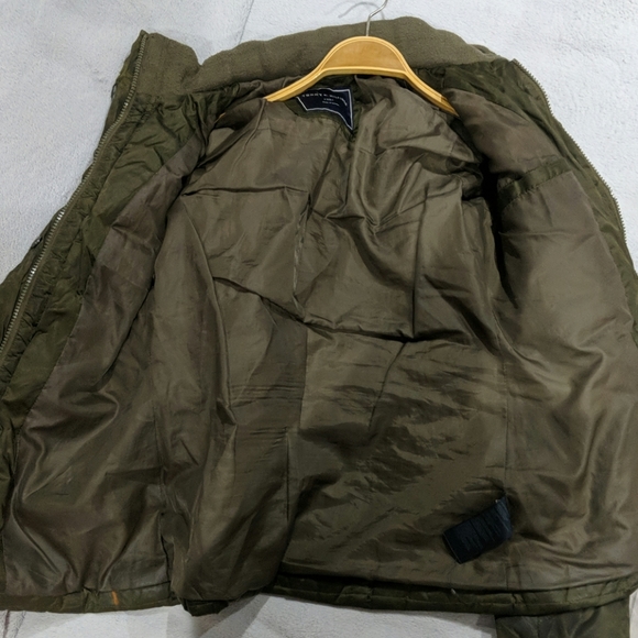 Tommy Hilfiger Puffer Jacket - Picture 8 of 8